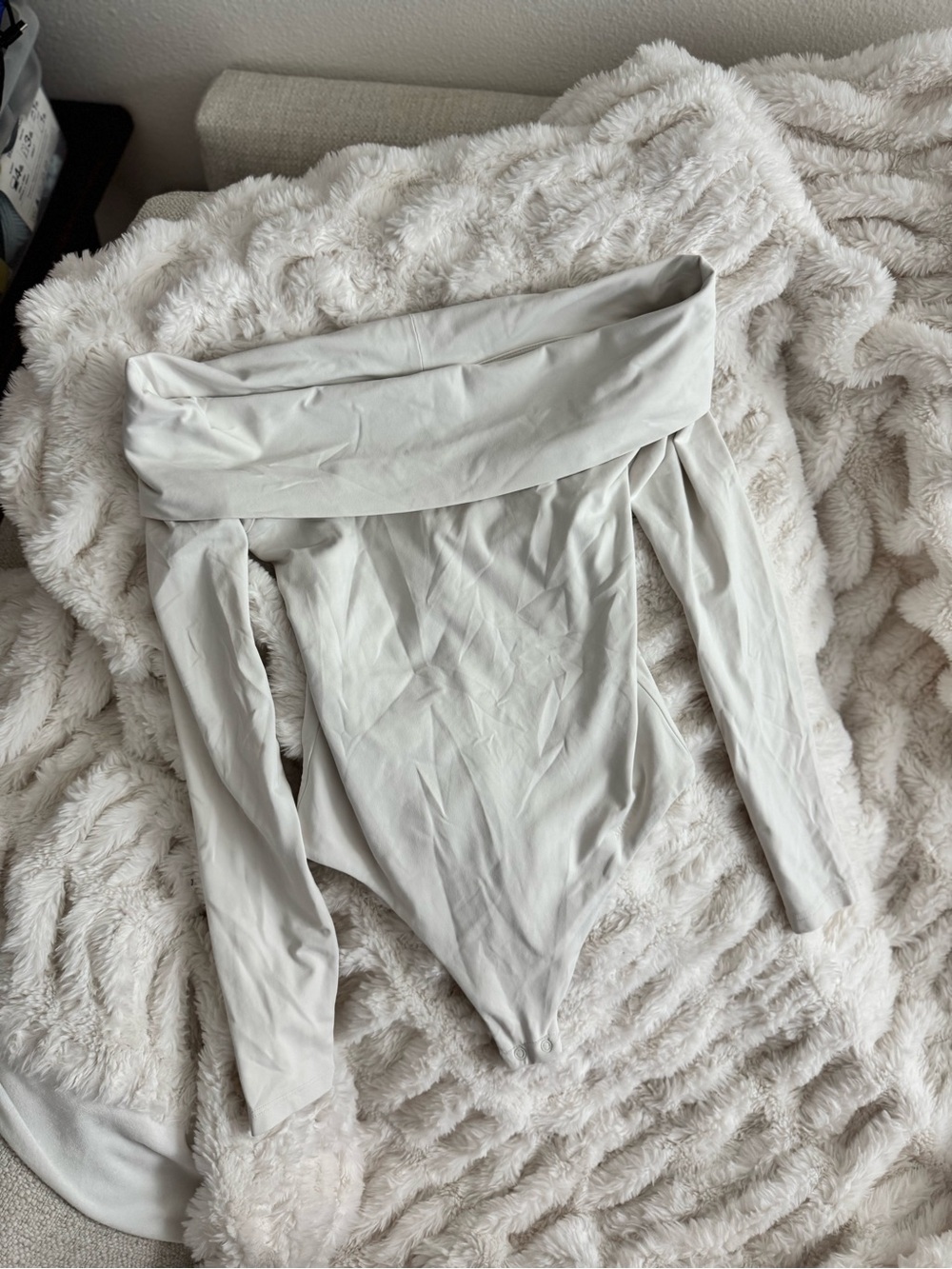 Aritzia Contour Off-Shoulder Bodysuit in Ivory